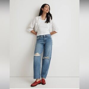 Low-Slung Straight Jeans, Size 28, Belrose Wash, NWT